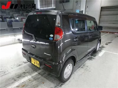 Suzuki MRWAGON