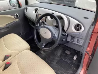 Daihatsu MOVE LATTE