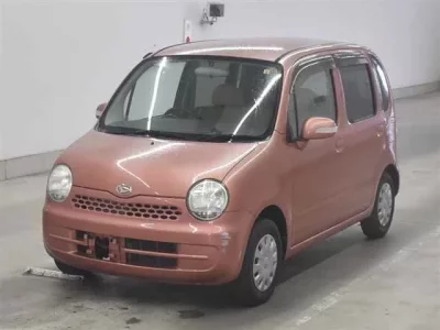 Daihatsu MOVE LATTE