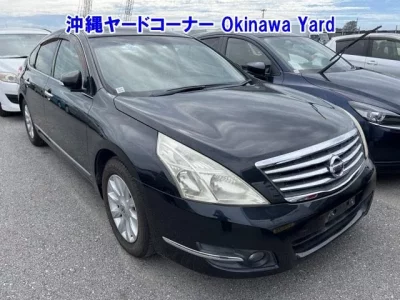 Nissan TEANA