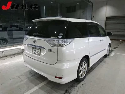 Toyota ESTIMA HYBRID