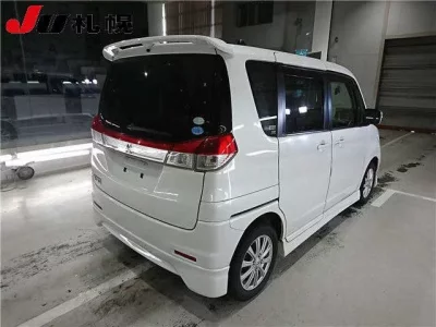 Mitsubishi DELICA D2