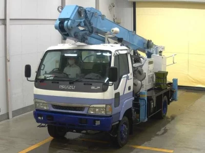 Isuzu ELF