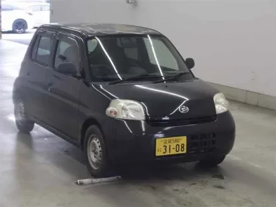 Daihatsu Esse