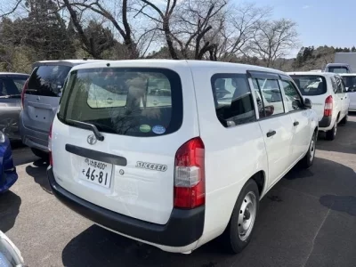 Toyota SUCCEED