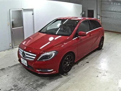 Mercedes-Benz B CLASS