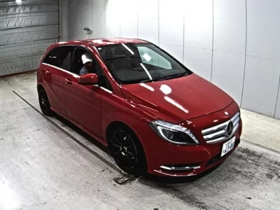 Mercedes-Benz B CLASS