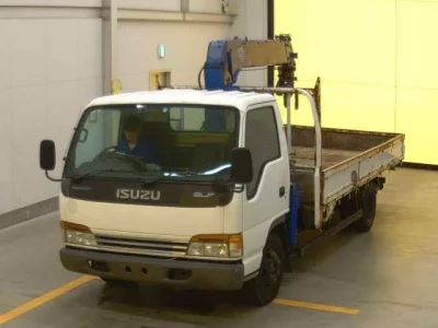 Isuzu ELF