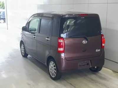 Daihatsu TANTO EXE