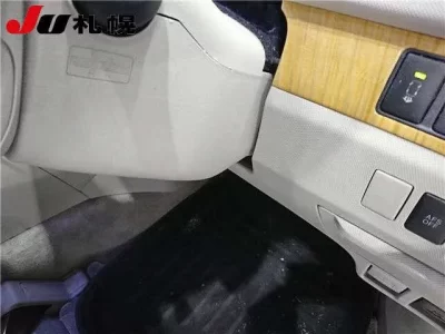Toyota ESTIMA HYBRID