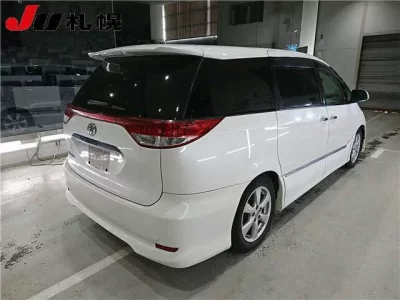 Toyota ESTIMA HYBRID