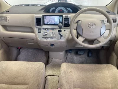 Toyota RAUM