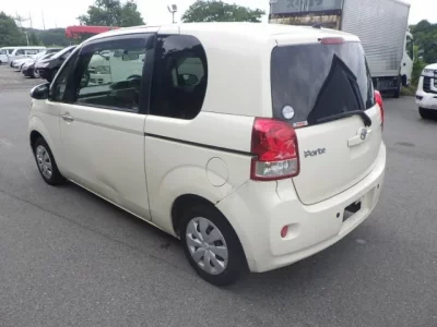 Toyota PORTE