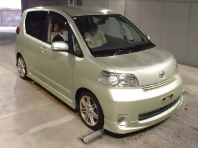 Toyota PORTE