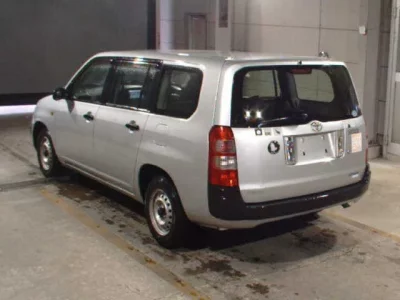 Toyota SUCCEED