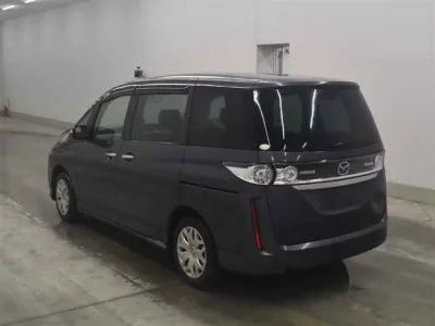 Mazda BIANTE