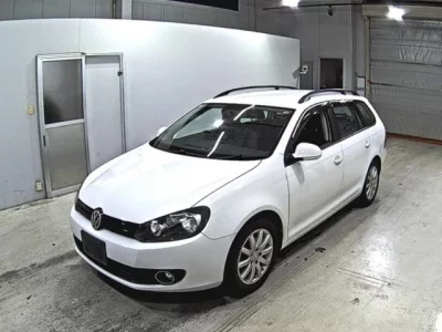 Volkswagen GOLF VARIANT