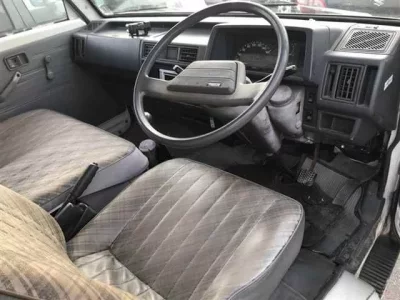 Mazda BONGO BRAWNY VAN