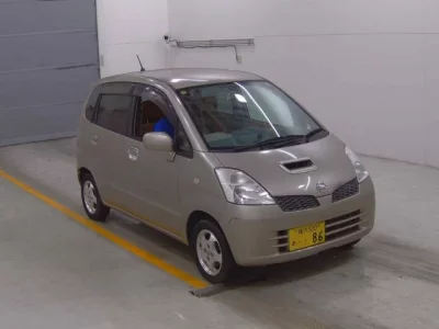 Nissan MOCO