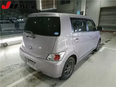 Toyota BB