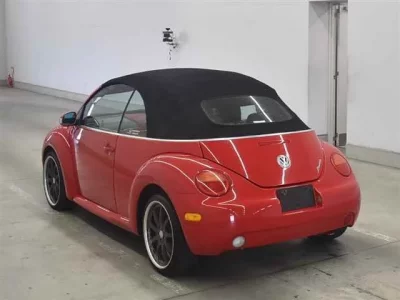 Volkswagen NEW BEETLE