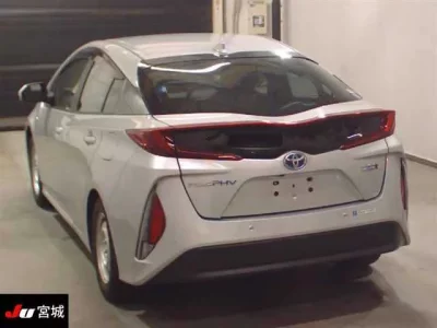 Toyota PRIUS PHV