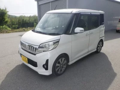 Mitsubishi EK SPACE