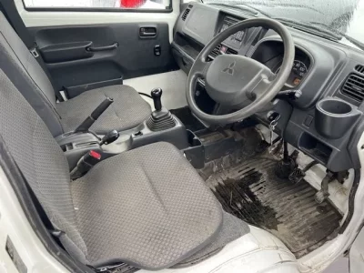 Mitsubishi MINICAB TRUCK
