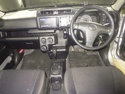 Toyota SUCCEED
