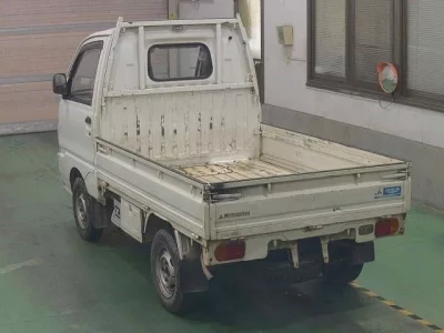 Mitsubishi MINICAB TRUCK