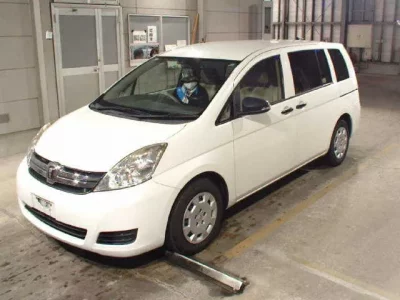 Toyota ISIS