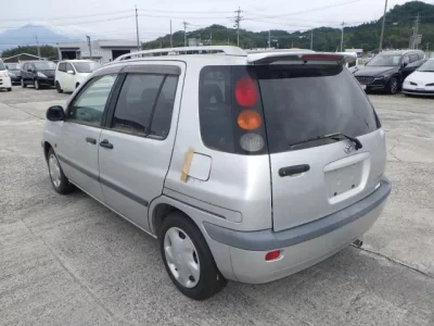Toyota RAUM