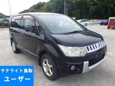 Mitsubishi DELICA D5