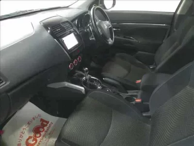 Mitsubishi RVR