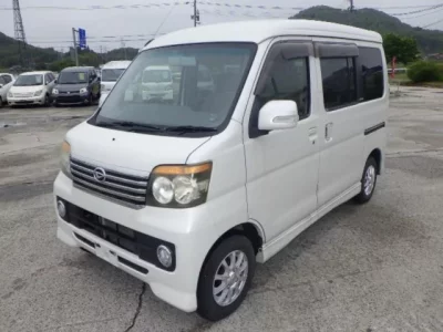 Daihatsu Atrai Wagon