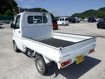 Mitsubishi MINICAB TRUCK
