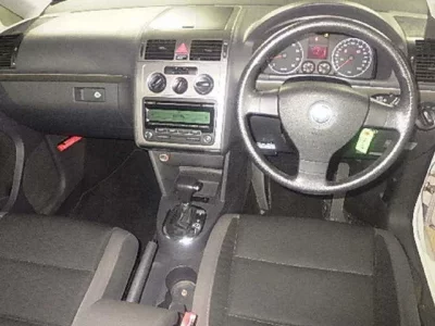 Volkswagen GOLF TOURAN