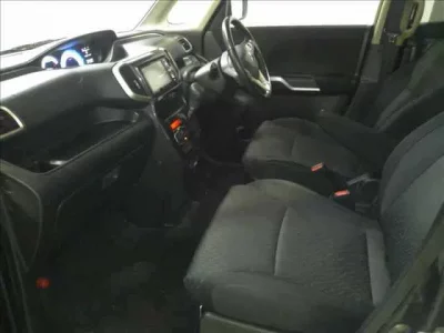 Mitsubishi DELICA D2