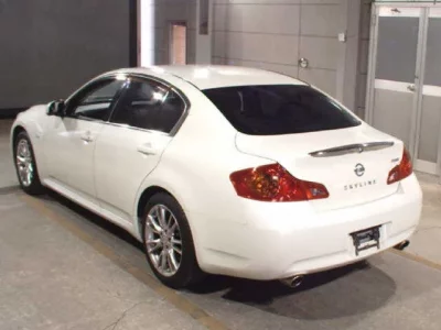 Nissan SKYLINE