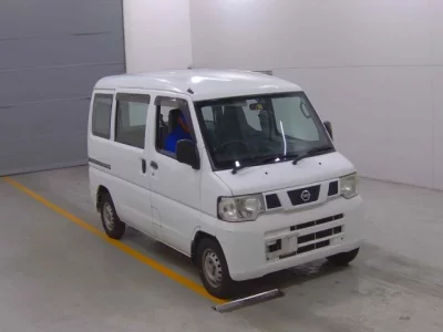 Nissan CLIPPER VAN