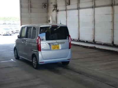 Honda N BOX