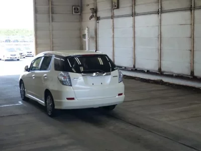 Honda FIT SHUTTLE