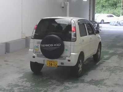 Daihatsu TERIOS KID