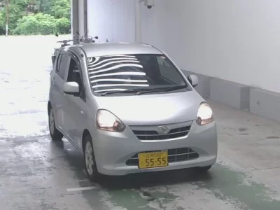 Daihatsu MIRA E S