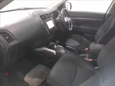 Mitsubishi RVR