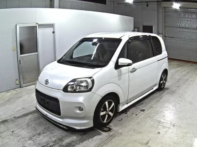 Toyota PORTE