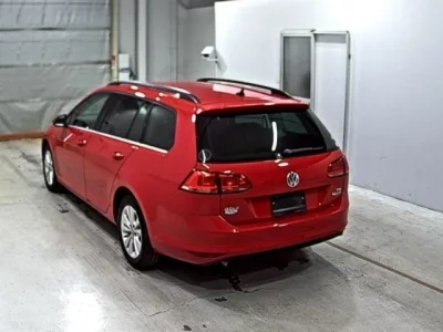Volkswagen GOLF VARIANT