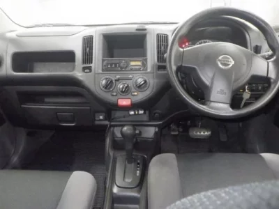 Nissan AD