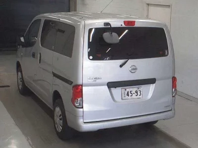 Nissan NV200