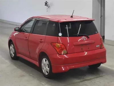Toyota IST